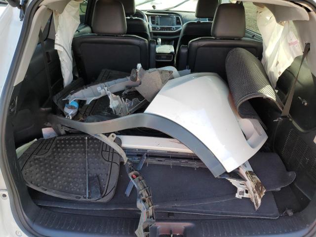 Photo 13 from auction – 2017 TOYOTA HIGHLANDER with VIN 5TDJZRFH1HS367364