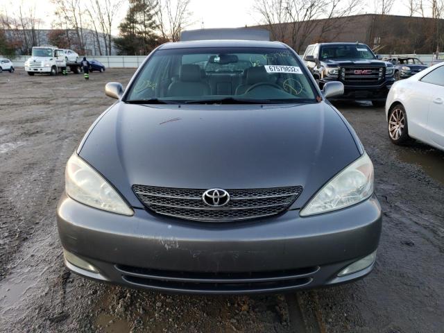 Photo 5 from auction – 2004 TOYOTA CAMRY LE with VIN 4T1BF30K64U586286