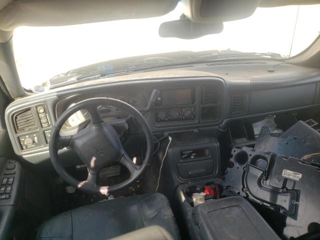 Photo 8 from auction – 2002 CHEVROLET AVALANCHE with VIN 3GNGK23G42G168601