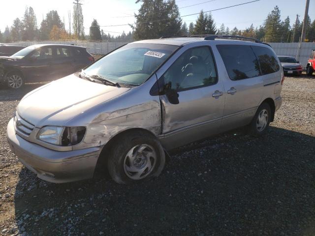TOYOTA SIENNA LE 2002 with VIN 4T3ZF13CX2U428934 - Photo from auction