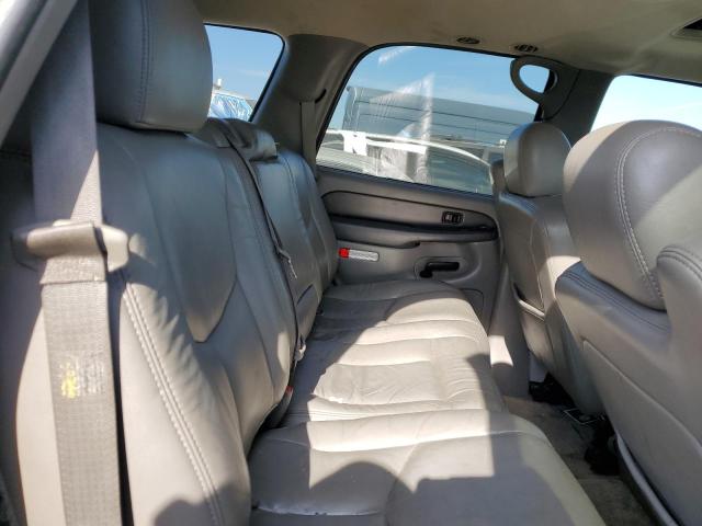 Photo 11 from auction – 2003 GMC YUKON with VIN 1GKEC13T13J127318