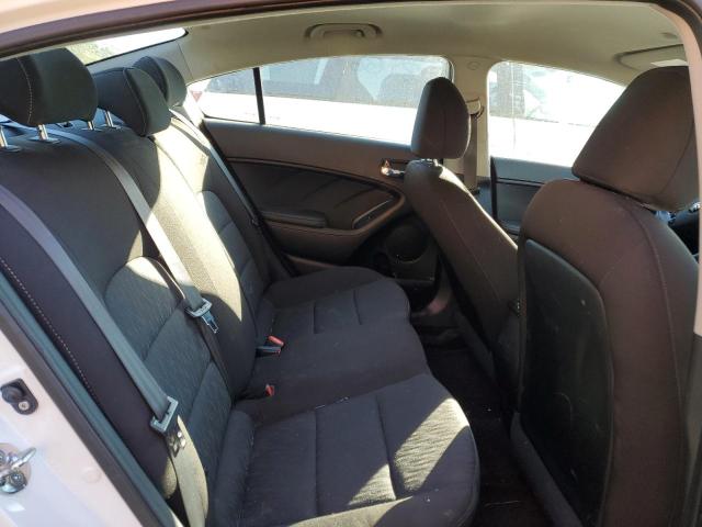 Photo 10 from auction – 2016 KIA FORTE LX with VIN KNAFK4A64G5440389