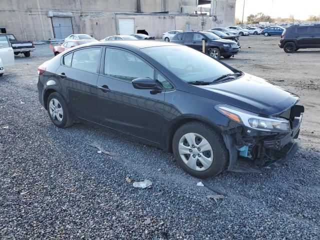 Photo 4 from auction – 2017 KIA FORTE LX with VIN 3KPFK4A78HE090122