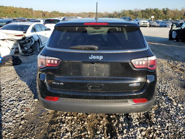 Photo 6 from auction – 2018 JEEP COMPASS LA with VIN 3C4NJDBB6JT345093
