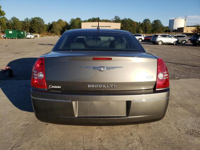 Photo 6 from auction – 2008 CHRYSLER 300 TOURIN with VIN 2C3LA53G68H237670