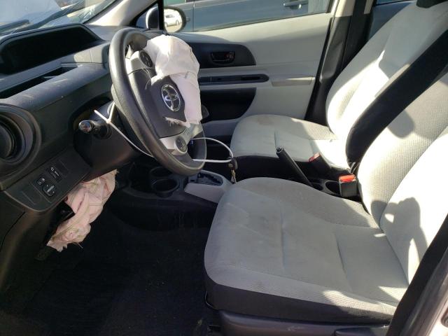 Photo 7 from auction – 2012 TOYOTA PRIUS C with VIN JTDKDTB33C1527602