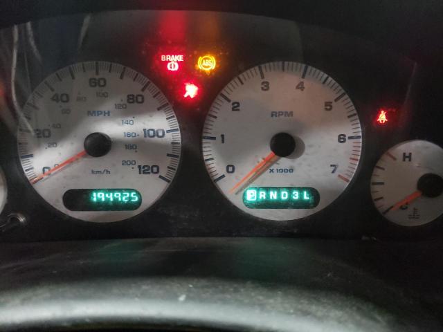 Photo 9 from auction – 2002 CHRYSLER TOWN & COU with VIN 2C4GP44312R757178