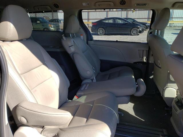 Photo 11 from auction – 2018 TOYOTA SIENNA XLE with VIN 5TDYZ3DC6JS940607