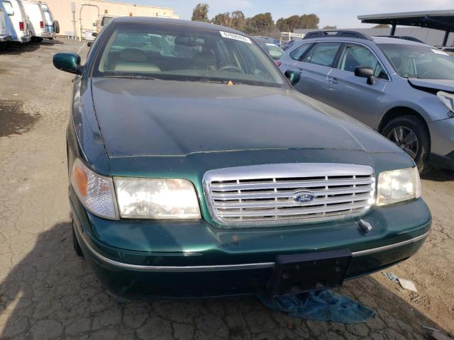 Photo 5 from auction – 2001 FORD CROWN VICT with VIN 2FAFP74W61X131214