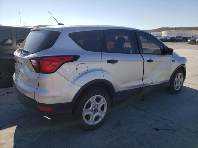 Photo 3 from auction – 2019 FORD ESCAPE S with VIN 1FMCU0F76KUB46836