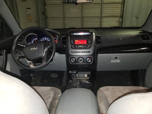 Photo 8 from auction – 2014 KIA SORENTO LX with VIN 5XYKT3A67EG482178