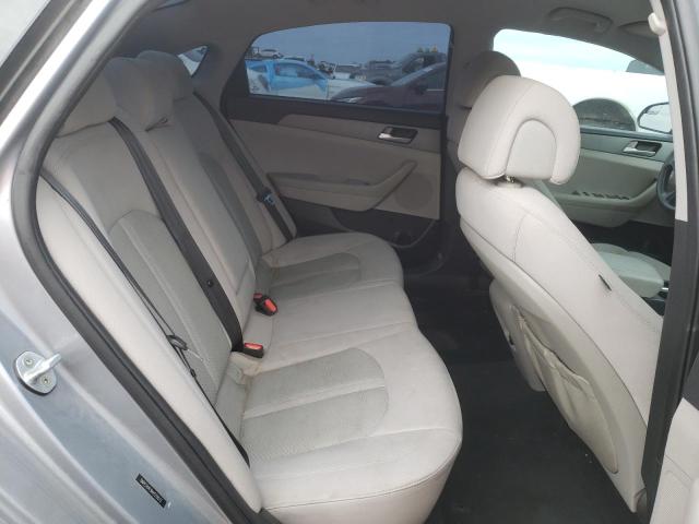 Photo 10 from auction – 2017 HYUNDAI SONATA SE with VIN 5NPE24AF9HH519072