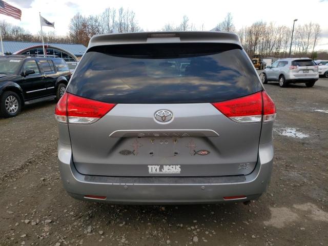 Photo 6 from auction – 2013 TOYOTA SIENNA XLE with VIN 5TDDK3DC0DS057397