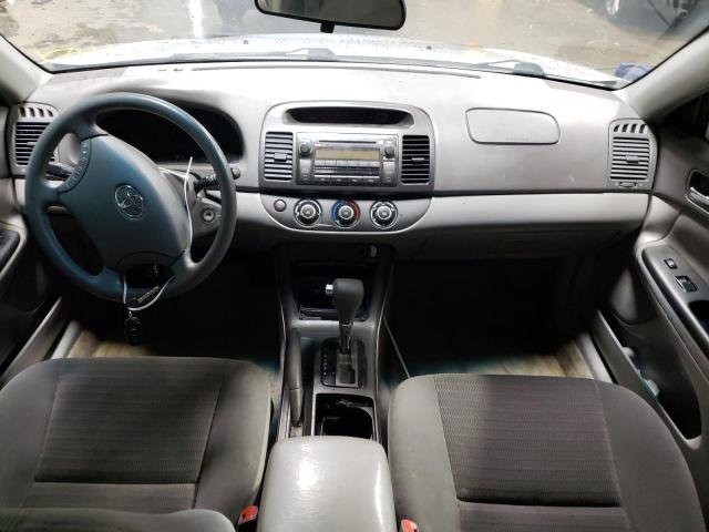 Photo 8 from auction – 2005 TOYOTA CAMRY LE with VIN 4T1BE32K85U100627