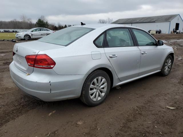 Photo 3 from auction – 2015 VOLKSWAGEN PASSAT S with VIN 1VWAS7A37FC011985