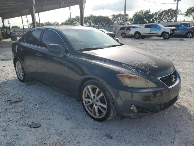 Photo 4 from auction – 2006 LEXUS IS with VIN JTHBK262462002966