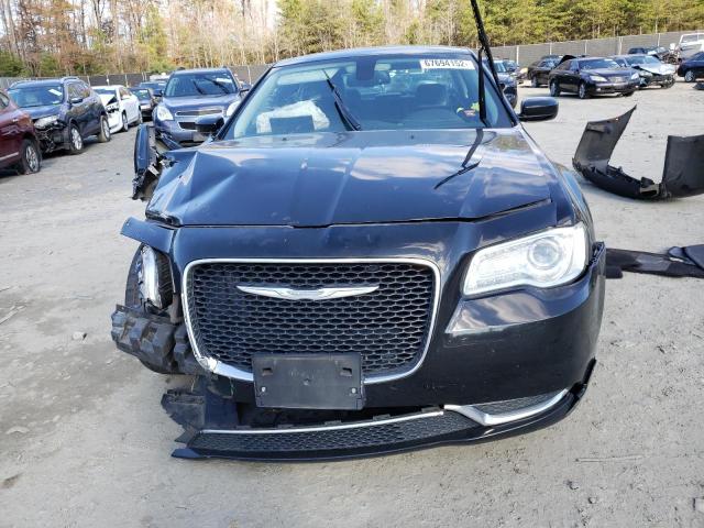 Photo 5 from auction – 2015 CHRYSLER 300 LIMITE with VIN 2C3CCAAG8FH735937