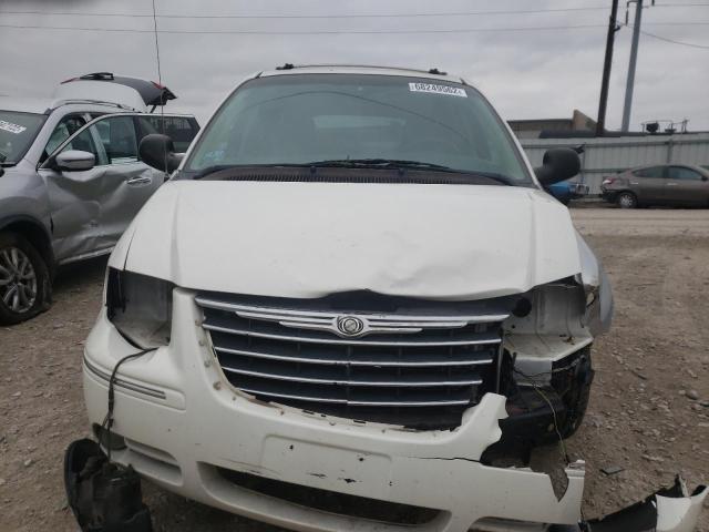Photo 5 from auction – 2006 CHRYSLER TOWN & COU with VIN 2A8GP64L66R830135