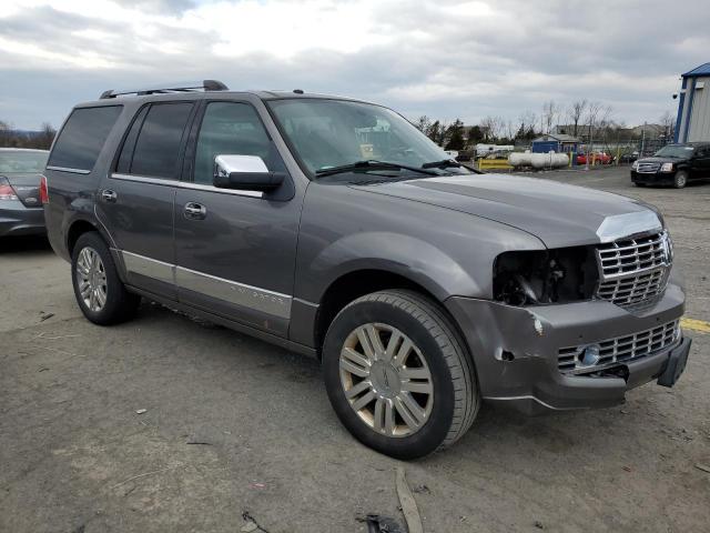 Photo 4 from auction – 2012 LINCOLN NAVIGATOR with VIN 5LMJJ2J54CEL04486