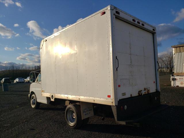 Photo 2 from auction – 2003 GMC SAVANA CUT with VIN 1GDJG31U331168955