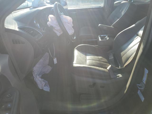 Photo 7 from auction – 2013 CHRYSLER TOWN & COU with VIN 2C4RC1CG2DR810304