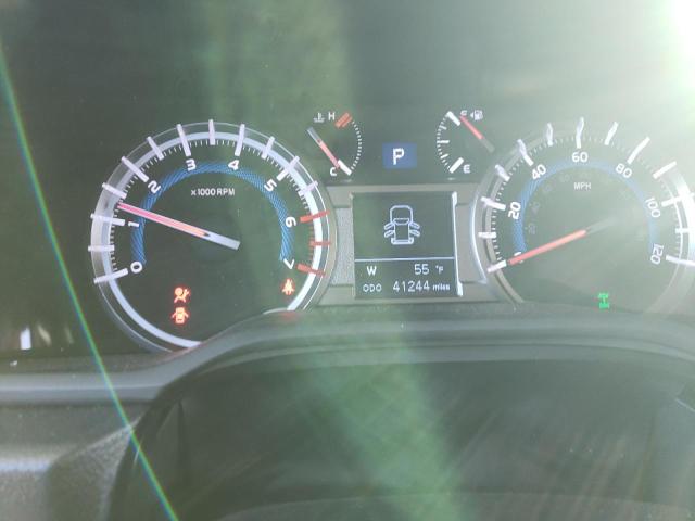 Photo 9 from auction – 2019 TOYOTA 4RUNNER SR with VIN JTEBU5JR9K5711219