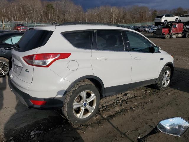 Photo 3 from auction – 2016 FORD ESCAPE SE with VIN 1FMCU9GX7GUA43404