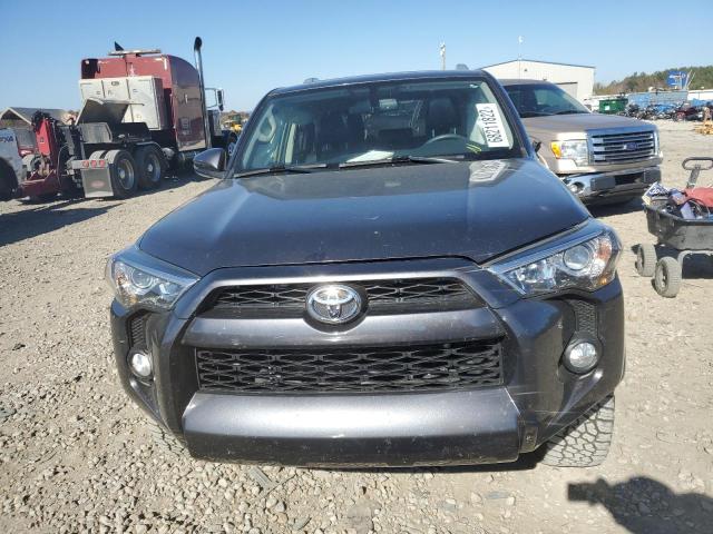 Photo 5 from auction – 2017 TOYOTA 4RUNNER SR with VIN JTEBU5JR8H5452683