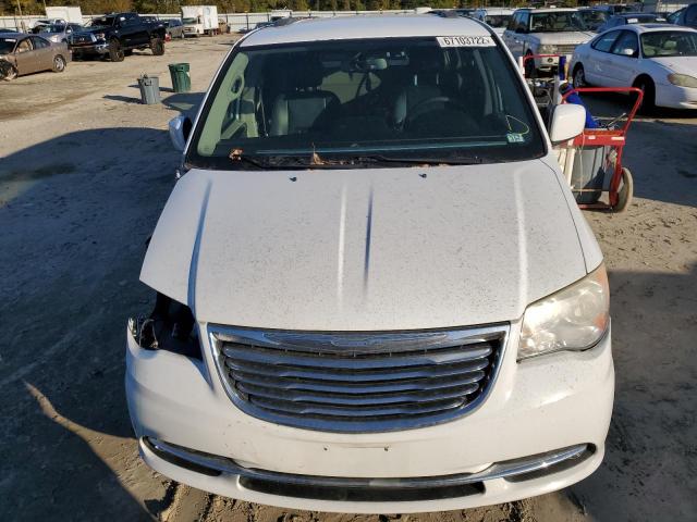 Photo 5 from auction – 2014 CHRYSLER TOWN & COU with VIN 2C4RC1BG5ER367410