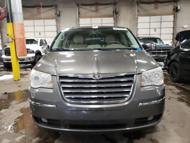 Photo 5 from auction – 2010 CHRYSLER TOWN & COU with VIN 2A4RR7DX3AR398318