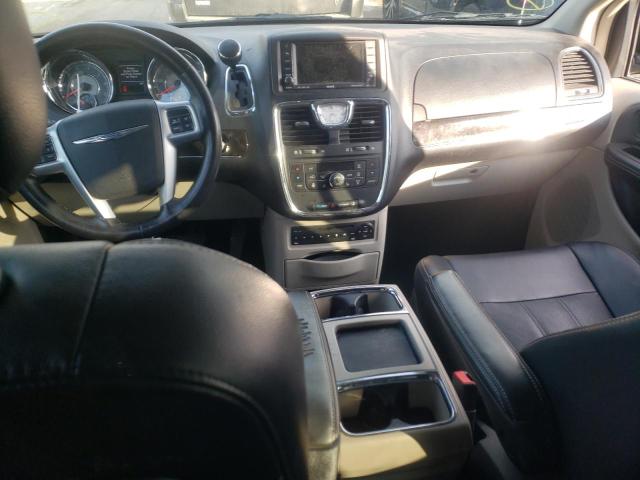 Photo 8 from auction – 2011 CHRYSLER TOWN & COU with VIN 2A4RR8DG8BR780416