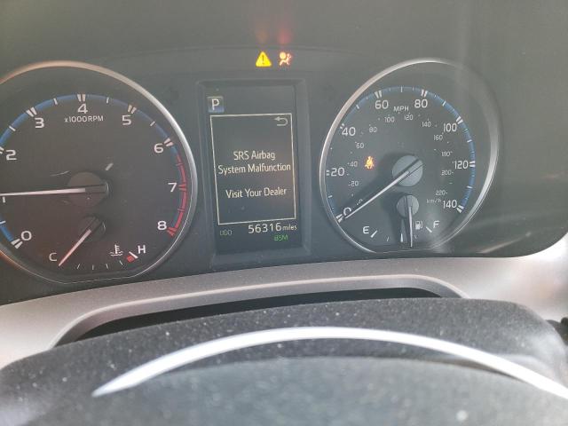 Photo 9 from auction – 2018 TOYOTA RAV4 ADVEN with VIN JTMRFREV5JD228732