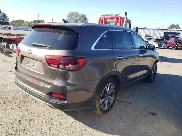Photo 3 from auction – 2019 KIA SORENTO EX with VIN 5XYPH4A55KG453875