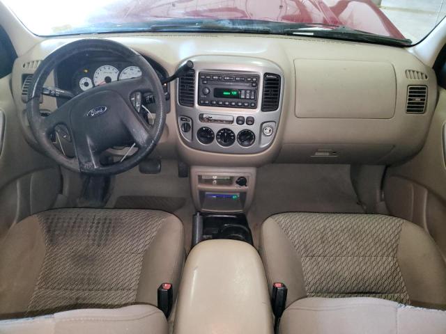 Photo 8 from auction – 2004 FORD ESCAPE XLT with VIN 1FMCU93134KA97596