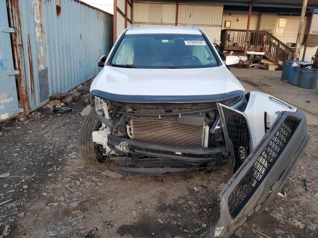 Photo 5 from auction – 2014 KIA SORENTO LX with VIN 5XYKTCA68EG471142