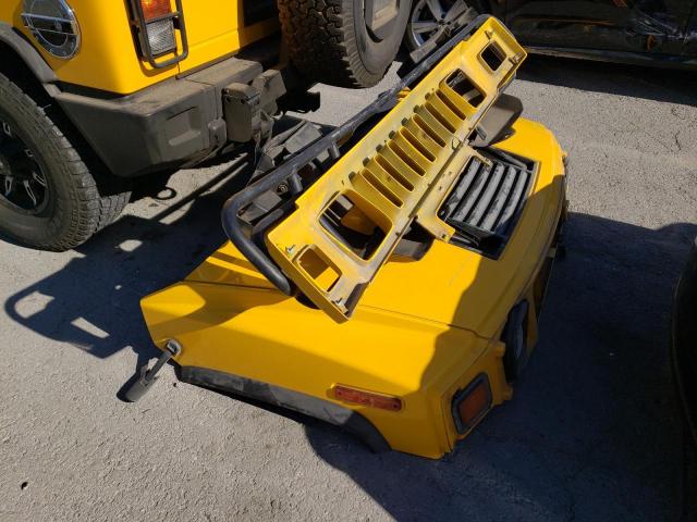 Photo 12 from auction – 2004 HUMMER H2 with VIN 5GRGN23U04H117626