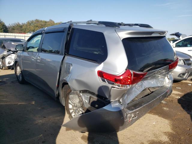 Photo 2 from auction – 2014 TOYOTA SIENNA XLE with VIN 5TDYK3DC8ES513620