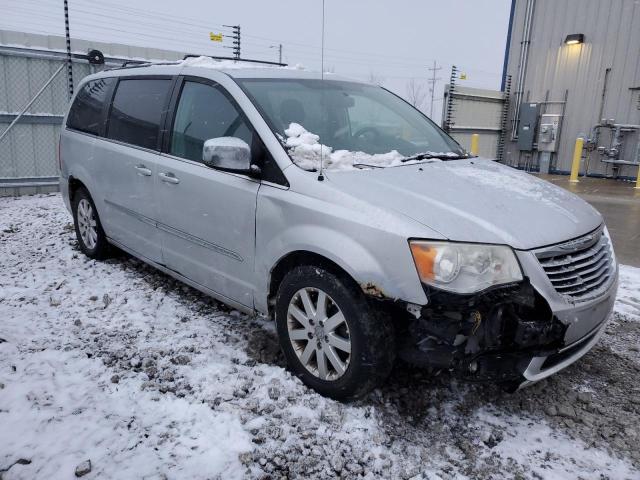Photo 4 from auction – 2011 CHRYSLER TOWN & COU with VIN 2A4RR8DG8BR746587