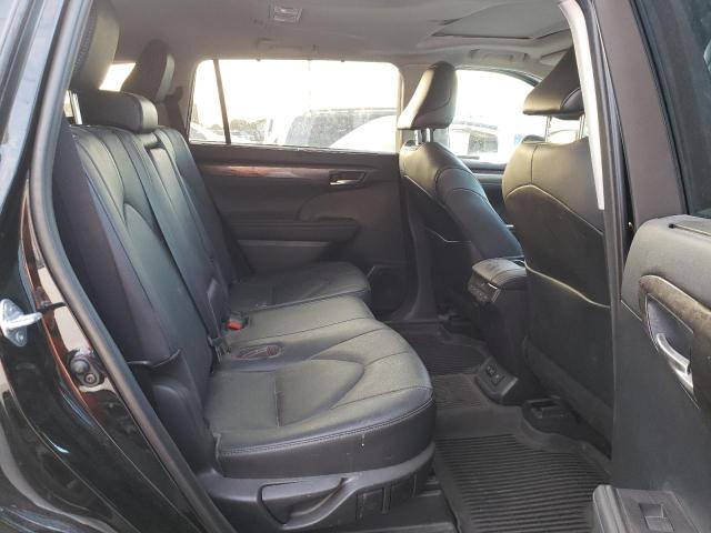 Photo 11 from auction – 2021 TOYOTA HIGHLANDER with VIN 5TDDZRBH6MS128535