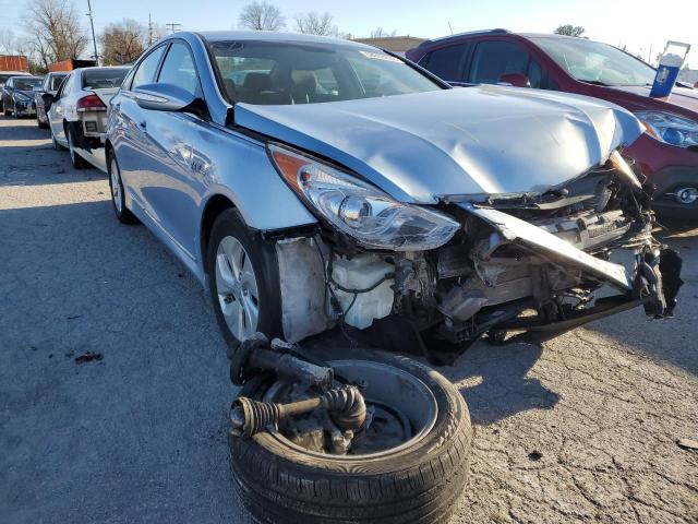 Photo 4 from auction – 2015 HYUNDAI SONATA HYB with VIN KMHEC4A40FA121647