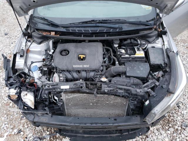 Photo 11 from auction – 2017 KIA FORTE LX with VIN 3KPFL4A7XHE140077