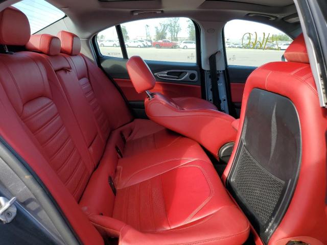 Photo 10 from auction – 2018 ALFA ROMEO GIULIA TI with VIN ZARFAECN7J7588506