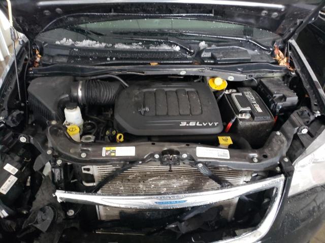 Photo 12 from auction – 2014 CHRYSLER TOWN & COU with VIN 2C4RC1BG9ER464075