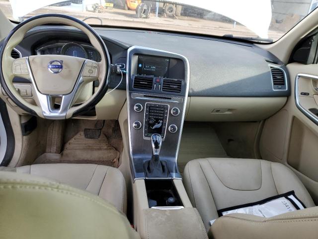 Photo 8 from auction – 2016 VOLVO XC60 T5 PR with VIN YV4612RK7G2837511
