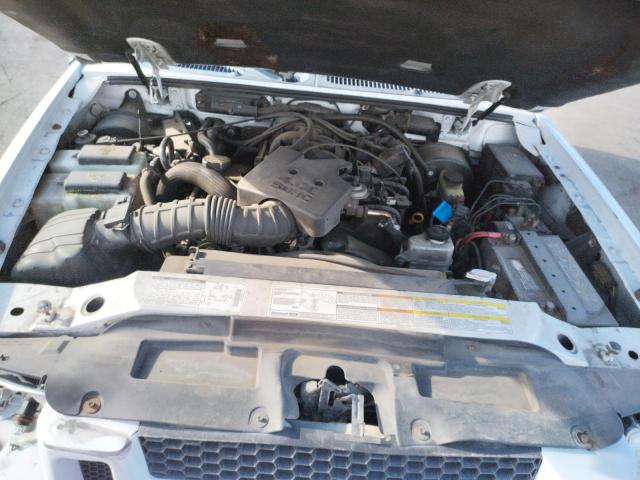 Photo 11 from auction – 2001 FORD EXPLORER S with VIN 1FMCU70E11UC96190