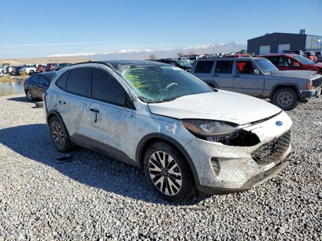 Photo 4 from auction – 2020 FORD ESCAPE SE with VIN 1FMCU9BZ6LUC27820