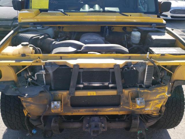 Photo 11 from auction – 2004 HUMMER H2 with VIN 5GRGN23U04H117626