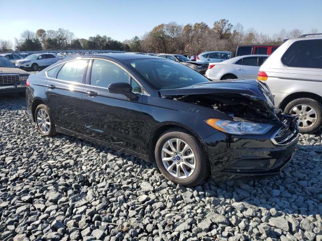 Photo 4 from auction – 2017 FORD FUSION S with VIN 3FA6P0G73HR363189