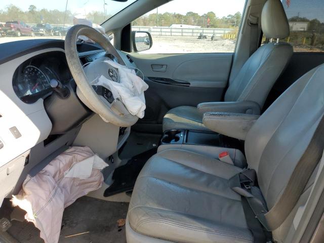 Photo 7 from auction – 2011 TOYOTA SIENNA LE with VIN 5TDKK3DC7BS109418