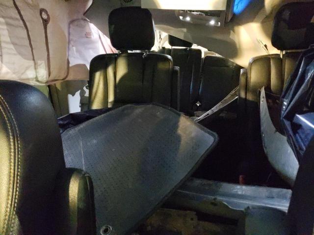 Photo 10 from auction – 2012 CHRYSLER TOWN & COU with VIN 2C4RC1BG5CR232277